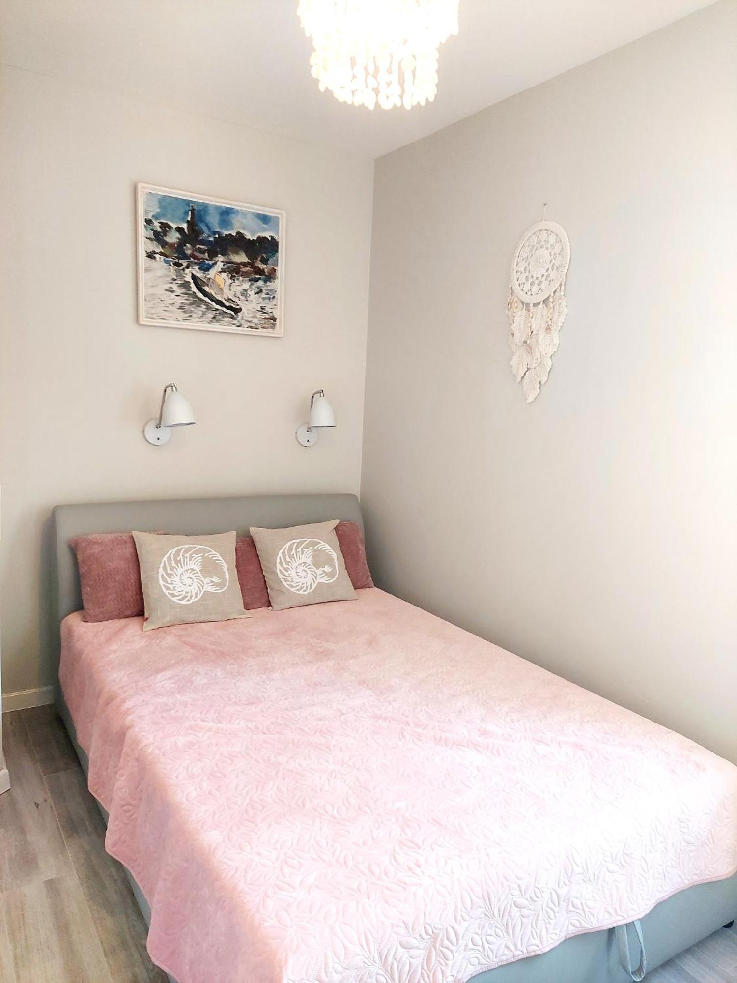 Morze Sztuki Ii, Apartament Jantar