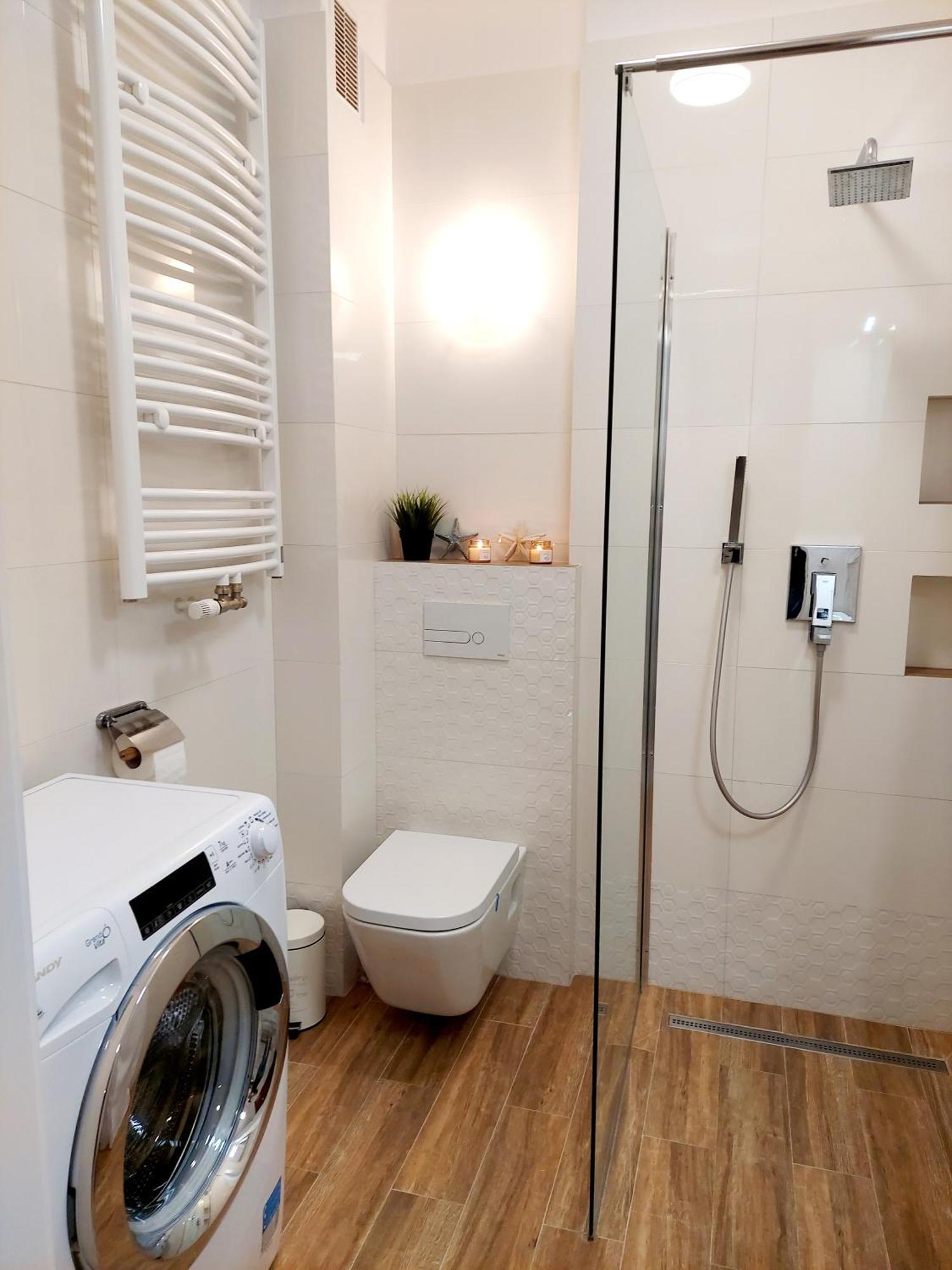 Apartament Morze Sztuki Ii, *
